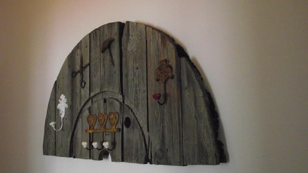 Agriturismo Dei Legi San Pietro Vara Eksteriør bilde